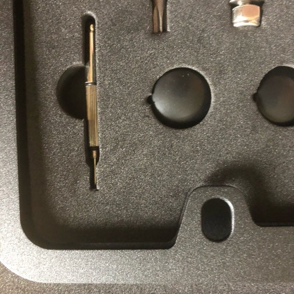 Jeep License Plate Cover Matte Black Metal NIB Hardware Included 12X6.5 Standard - Picture 4 of 4